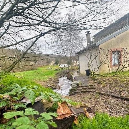 Gîte du gué Les Hautes-Rivieres Esterno foto